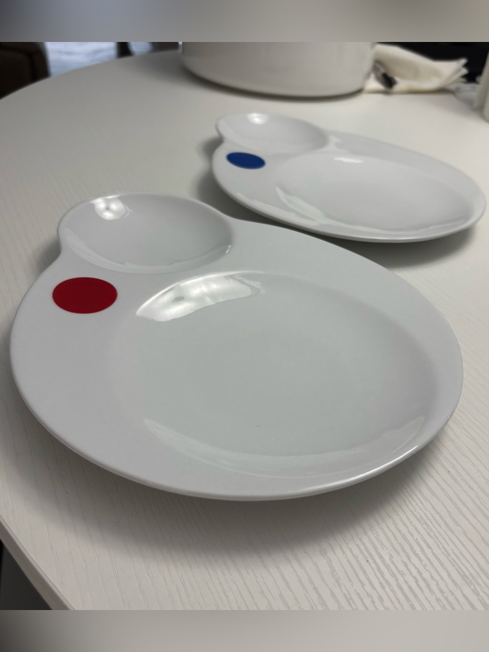 Set of 2 Vintage White Ceramic Painter Palette Luncheon Plates - Red & Blue Dot